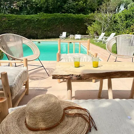 La Villa *