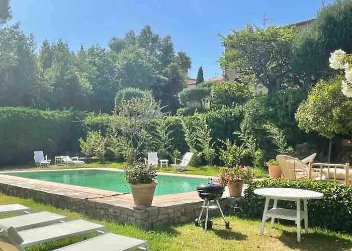 Villa La